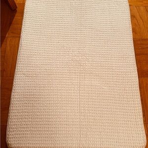 Mineral Spring Luxury Cotton Memory Foam Bathmat 24x36
